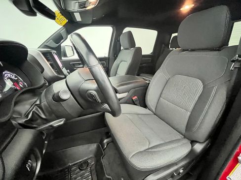 Used 2022 RAM 1500 Big Horn AWD/4WD image 19