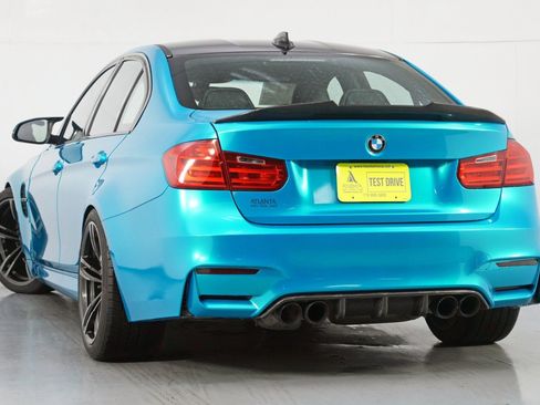 Used 2015 BMW M3 image 5