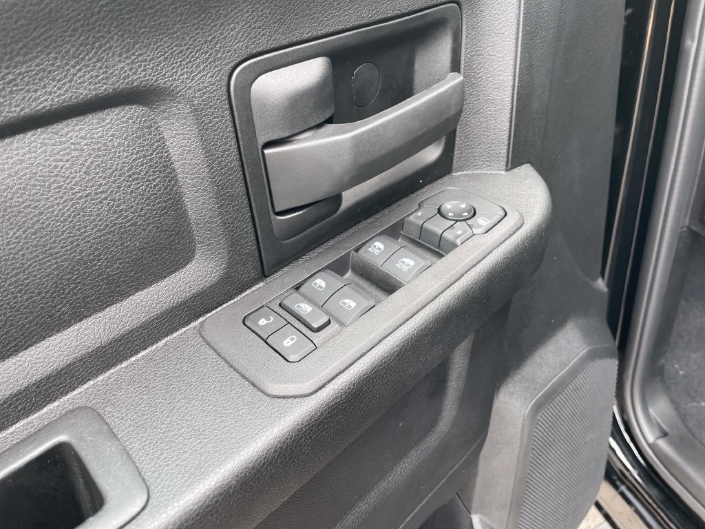 Used 2026 RAM 2500 Tradesman AWD/4WD image 11