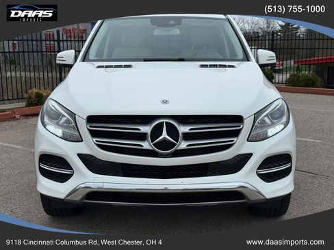 Used 2018 Mercedes-Benz GLE 350 GLE 350 4MATIC Sport Utility 4 w/ Premium 1 Package image 2