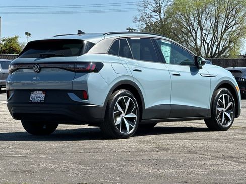 Used 2025 Volkswagen ID.4 Pro S RWD image 3