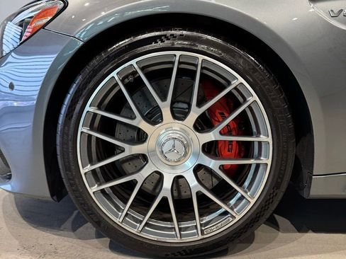 Used 2017 Mercedes-Benz C 63 AMG S image 4