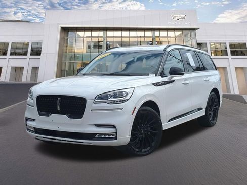 Used 2022 Lincoln Aviator Reserve w/ Equipment Group 201A AWD/4WD image 1