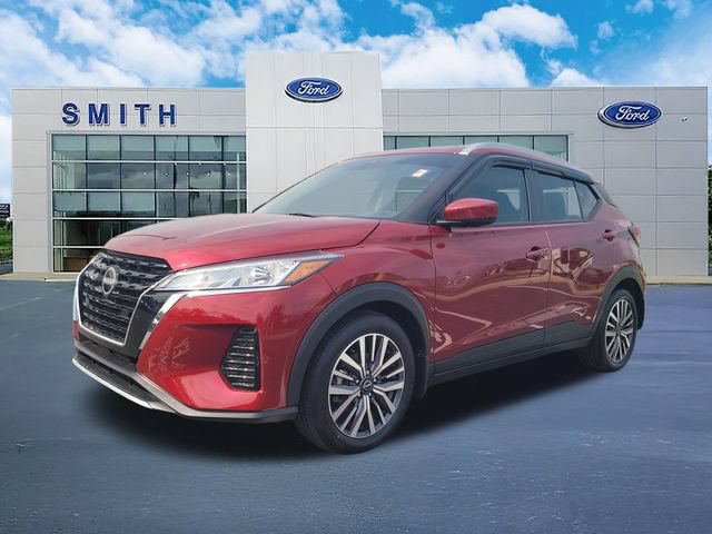 Used 2024 Nissan Kicks SV FWD image 1