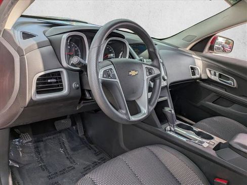 Used 2017 Chevrolet Equinox LT image 10