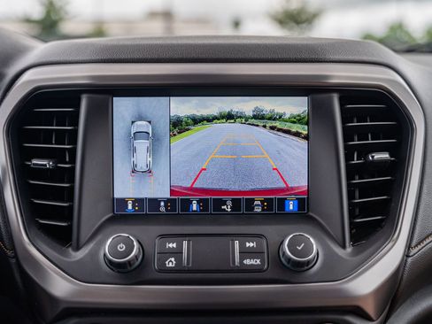 Used 2023 GMC Acadia AT4 w/ Technology Package image 31