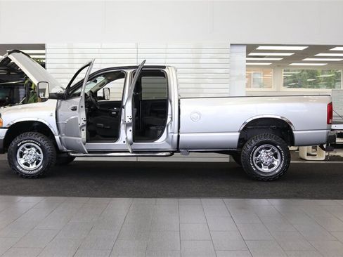 Used 2004 Dodge Ram 2500 Truck SLT w/ Trailer Tow Group AWD/4WD image 10