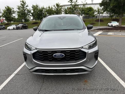 Used 2023 Ford Escape ST-Line w/ Tech Pack #1 FWD image 2