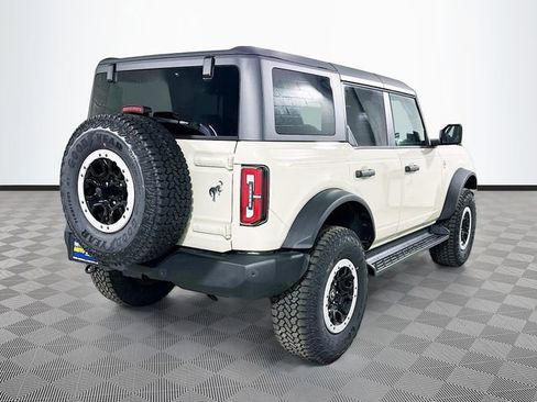 New 2026 Ford Bronco Outer Banks w/ Sasquatch Package image 6