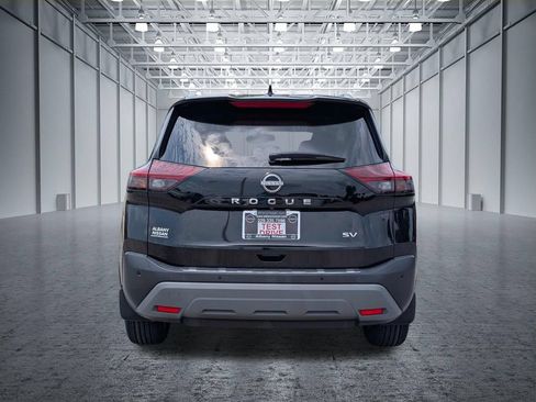 Used 2023 Nissan Rogue SV w/ SV Premium B Package FWD image 10