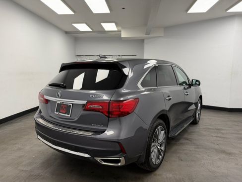 Used 2017 Acura MDX w/ Technology Package AWD/4WD image 8