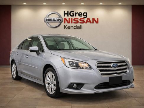 Used 2016 Subaru Legacy 2.5i Premium AWD/4WD image 3