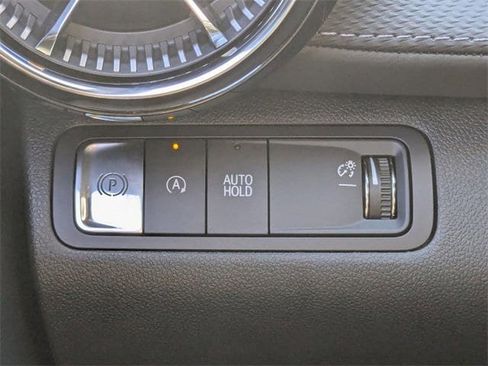 New 2026 Chevrolet Equinox LT w/ Convenience Package II image 17