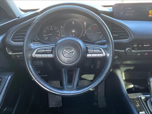 Used 2020 MAZDA MAZDA3 Sedan w/ Select Package image 5
