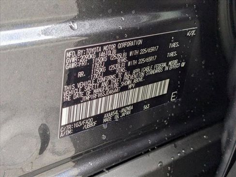 New 2025 Toyota RAV4 XLE image 18