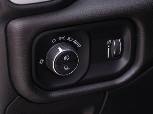 Used 2022 RAM 1500 Big Horn image 14