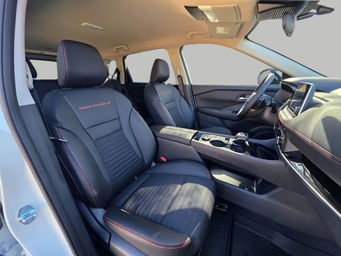 New 2026 Nissan Rogue SV image 13