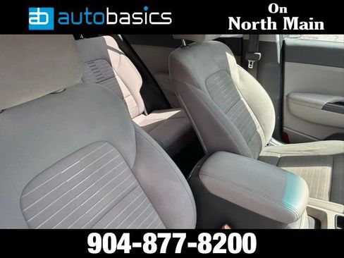 Used 2017 Kia Sportage LX w/ LX Popular Package image 15