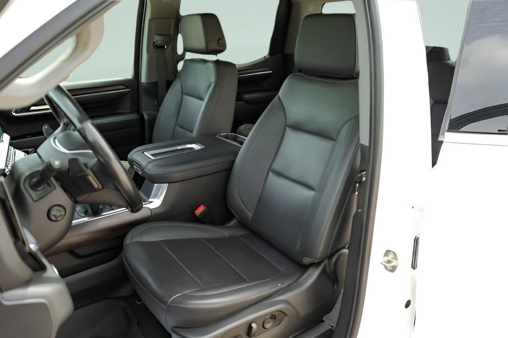 Used 2022 GMC Sierra 1500 SLT RWD image 15