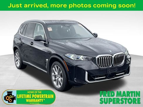 Used 2024 BMW X5 xDrive40i w/ Premium Package AWD/4WD image 1