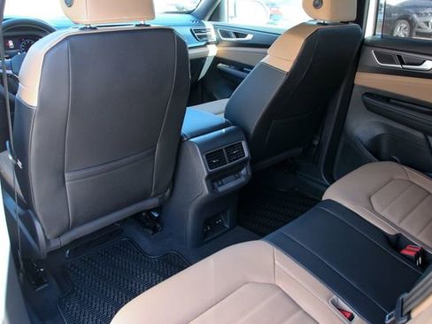 New 2026 Volkswagen Atlas Cross Sport SEL image 24