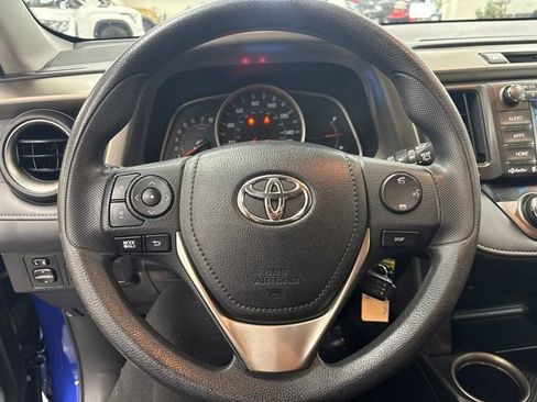 Used 2015 Toyota RAV4 XLE AWD/4WD image 15