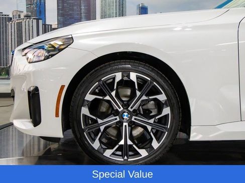 Used 2025 BMW 230i xDrive Coupe w/ Premium Package AWD/4WD image 7