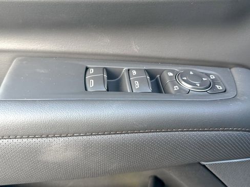 New 2026 Chevrolet Suburban High Country image 33