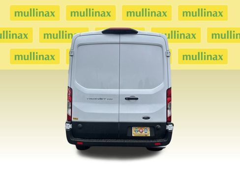 New 2025 Ford Transit 250 148 Medium Roof w/ Load Area Protection Package image 4