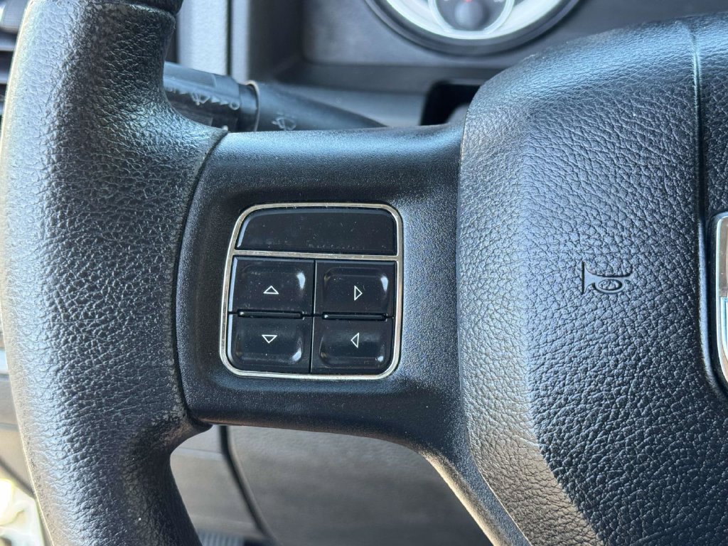 Used 2015 RAM 1500 Tradesman w/ Power & Remote Entry Group AWD/4WD image 9
