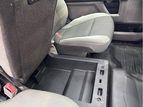 Used 2019 Ford F150 XL w/ Equipment Group 101A Mid RWD image 18