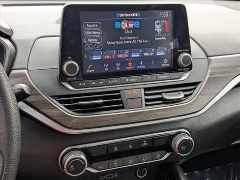 Used 2023 Nissan Altima 2.5 SV image 13