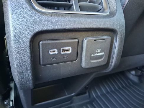 Used 2022 Chevrolet Blazer RS w/ Enhanced Convenience Package AWD/4WD image 11