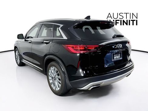 Certified 2023 INFINITI QX50 Luxe w/ Accent Package FWD image 7