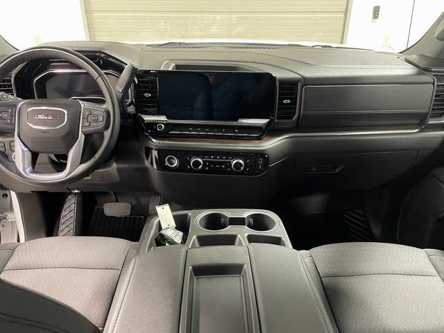 Used 2024 GMC Sierra 1500 Elevation AWD/4WD image 13