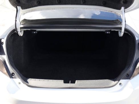Used 2018 Honda Civic Si image 12