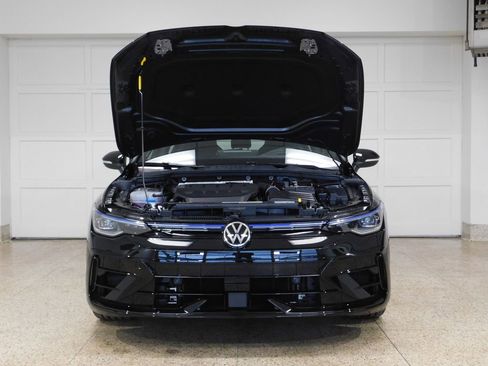Used 2026 Volkswagen Golf image 14