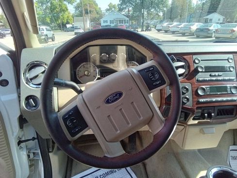 Used 2008 Ford F350 Lariat image 15