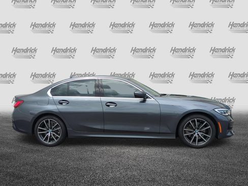 Used 2020 BMW 330i Sedan w/ Convenience Package RWD image 11