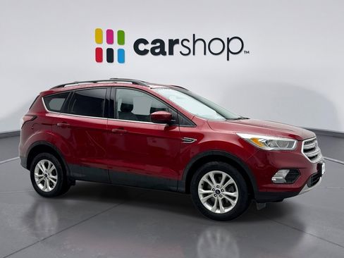 Used 2018 Ford Escape SEL image 7