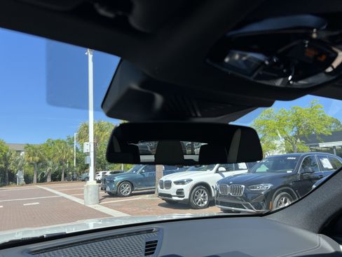 Used 2025 BMW X2 xDrive28i image 27