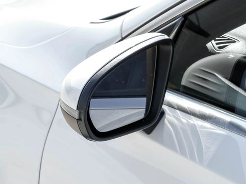 Used 2019 Mercedes-Benz A 220 4MATIC image 40