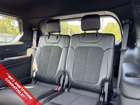 New 2025 Jeep Grand Cherokee L Altitude image 7