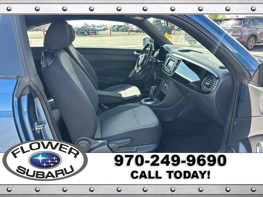 Used 2017 Volkswagen Beetle 1.8T FWD image 9