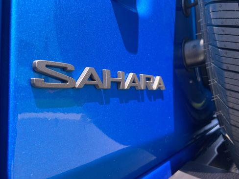 New 2025 Jeep Wrangler Sahara image 13