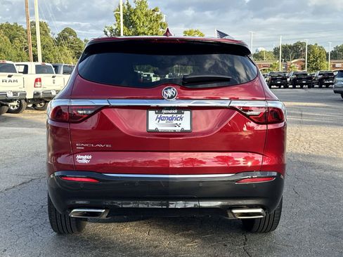 Used 2024 Buick Enclave Premium image 9