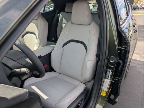 New 2026 Lexus UX 300h AWD image 11