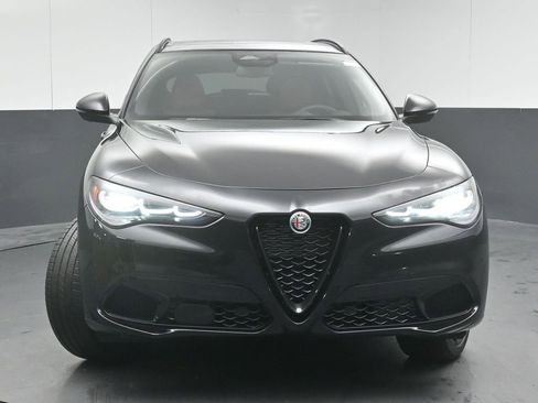 New 2026 Alfa Romeo Stelvio Sprint w/ Convenience Package image 2