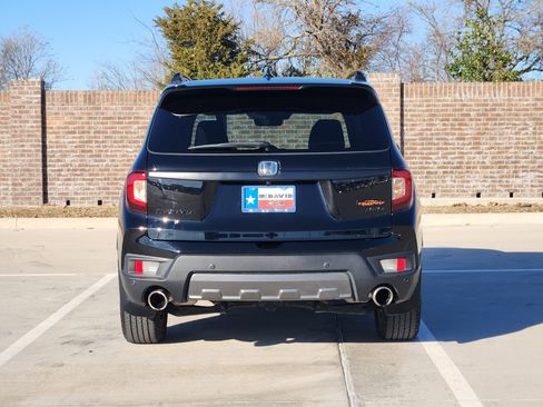Used 2022 Honda Passport TrailSport image 7