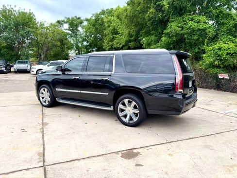 Used 2015 Cadillac Escalade ESV Luxury image 7